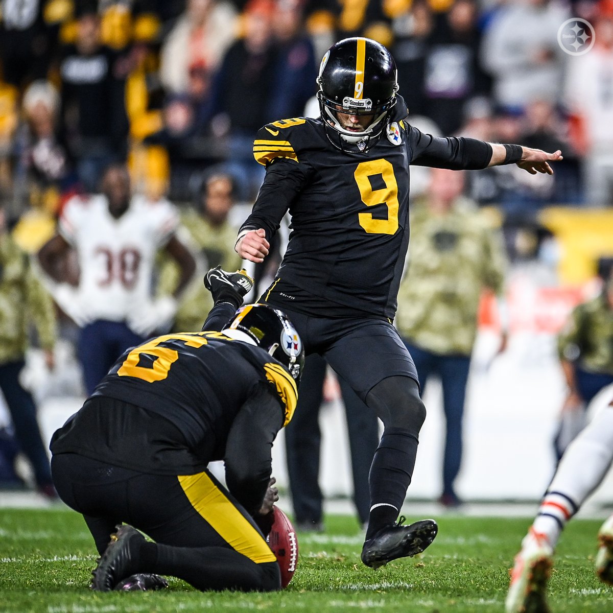steelers's tweet photo. Boz appreciation post https://t.co/LO6C2907Md