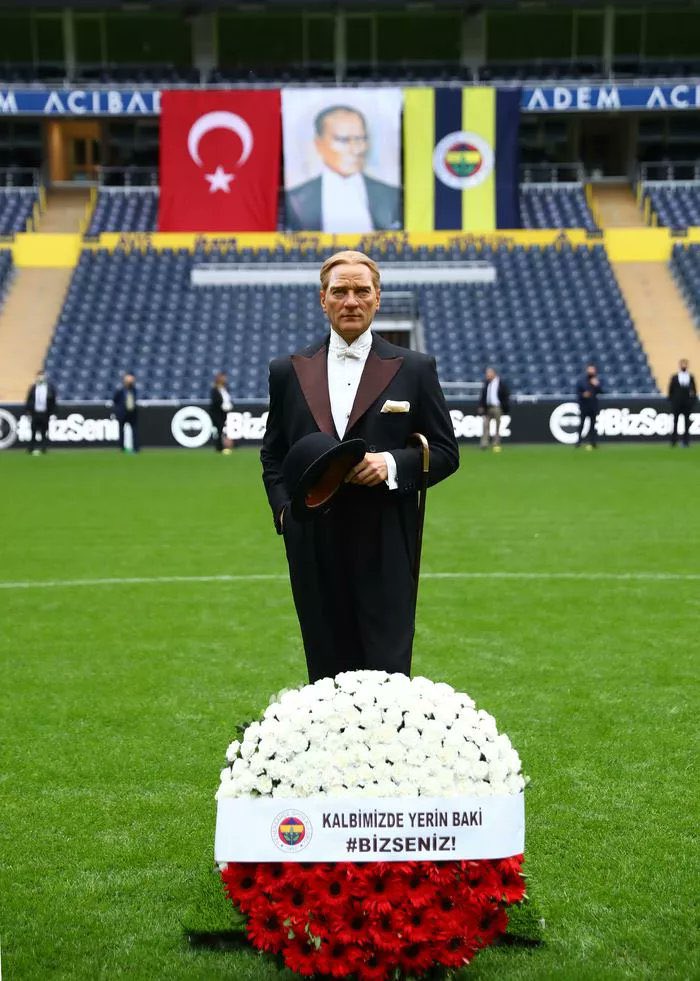 sercanhamzaolu's tweet photo. Ulu Önder Mustafa Kemal Atatürk'ümüzü vefatının 83. yıldönümünde sevgi, saygı ve özlemle anıyoruz.

#10Kasım https://t.co/rIaTtx47OX