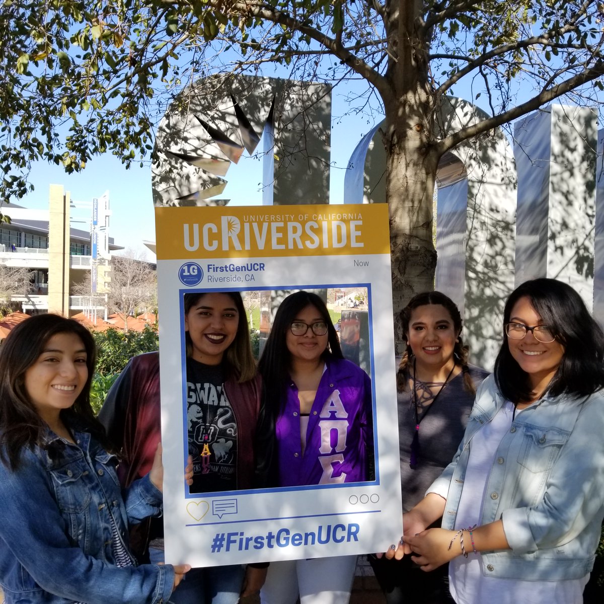 FirstGenUCR's tweet photo. Be The First!
#FirstGen #FirstGenUCR https://t.co/d2ya0iI46r