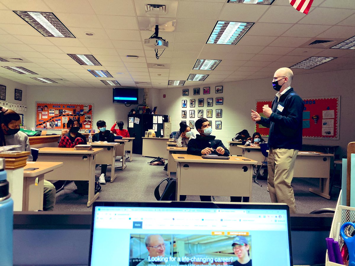 Thanks to <a href="/NewCentCareers/">New Century Careers</a> and Mr. Bendel for sharing about manufacturing jobs of the future. <a href="/BHSActivities/">Baldwin High School</a> <a href="/TheBHSPrincipal/">Shaun Tomaszewski</a> <a href="/bwhitfield23/">Brandon Whitfield</a>