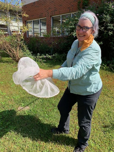 ogestem's tweet photo. Congrats to OGE's very own Kendall Xides! Ms. Xides was selected as GA DNR 2021-22 Conservation Teacher of the Year Grant Winner from @GeorgiaWild! The $1K grant allows Ms. Xides to implement her Birdsong Nature Trail 30th Anniv Project @DeKalbSchools @OakGroveElem @DCSDSTEM https://t.co/mb6l8gMw3t