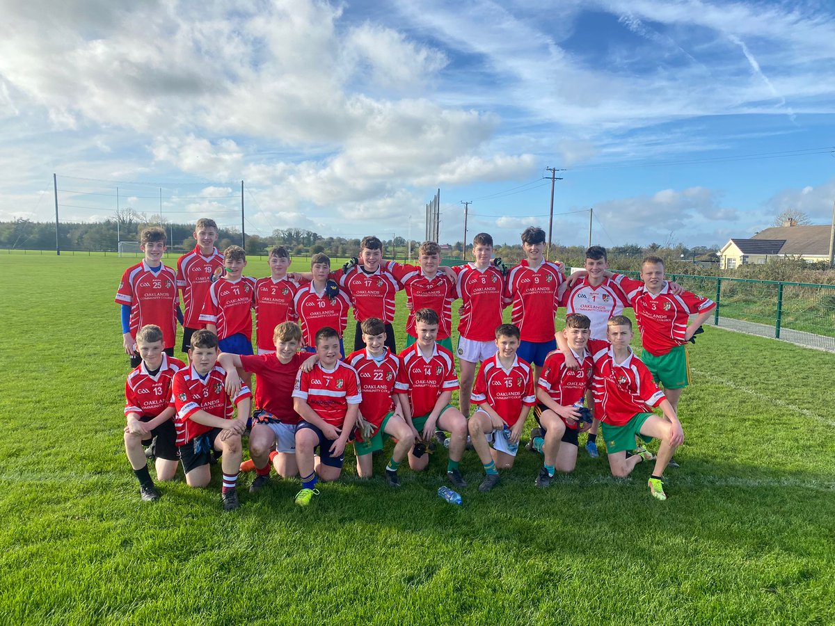 OaklandsCC's tweet photo. Well done to the 1st &amp; 2nd Year Gaelic Football team who had a 9-8 to 3-4 win against St Farnans today. https://t.co/aqNPKBeIah