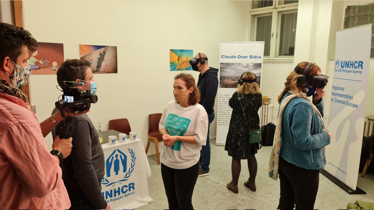 StevanovichZ's tweet photo. A girl from Syria, Sidra, in 8 minutes of Clouds Over Sidra, a #VirtualReality documentary film, walks you through her home: a #Syrian refugee camp. 12-years-old Sidra has been there for years now.
@JedenSvetSR #Refugees #CloudsOverSidra #Bratislava @Refugees @RefugeesCE https://t.co/izXIDRKwob
