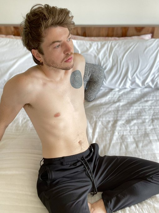 All inclusive OnlyFans with no PPV! Custom videos and audio available https://t.co/Qk5bV97IJe https://t