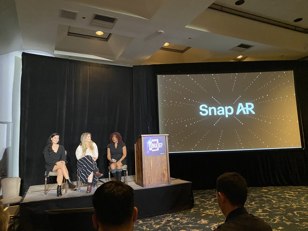 XR Snap ladies to the win!!!! 🙌#awe2021 #snapar