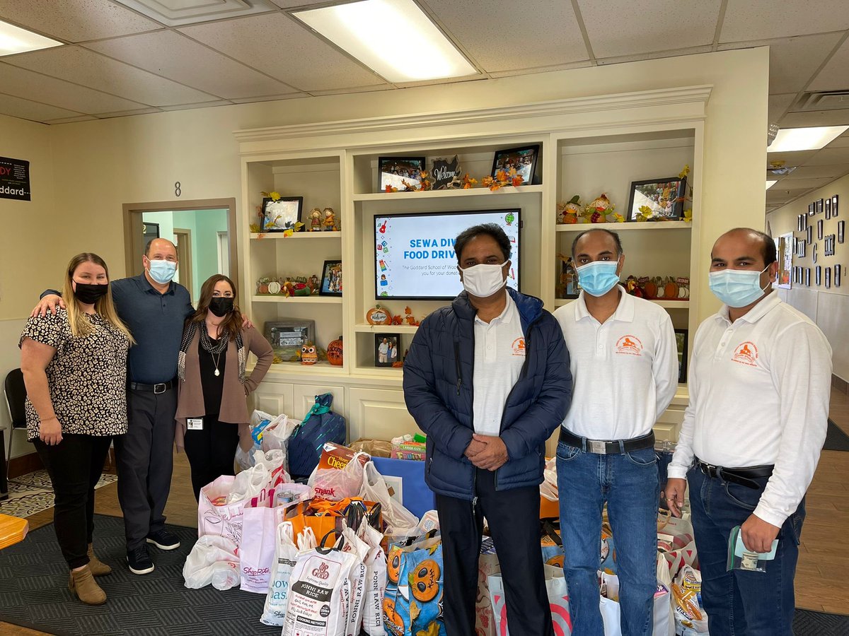sewadiwali's tweet photo. @TheGoddardSchool(iselin) has always been a great source of inspiration for our initiative ! The school-  Principal , Teachers and students collected nearly 2200 pounds of food ! Hats off to them for an amazing work and being a great partner !#goddardschool #sewadiwali #Diwali https://t.co/MZ0j5QNwKa