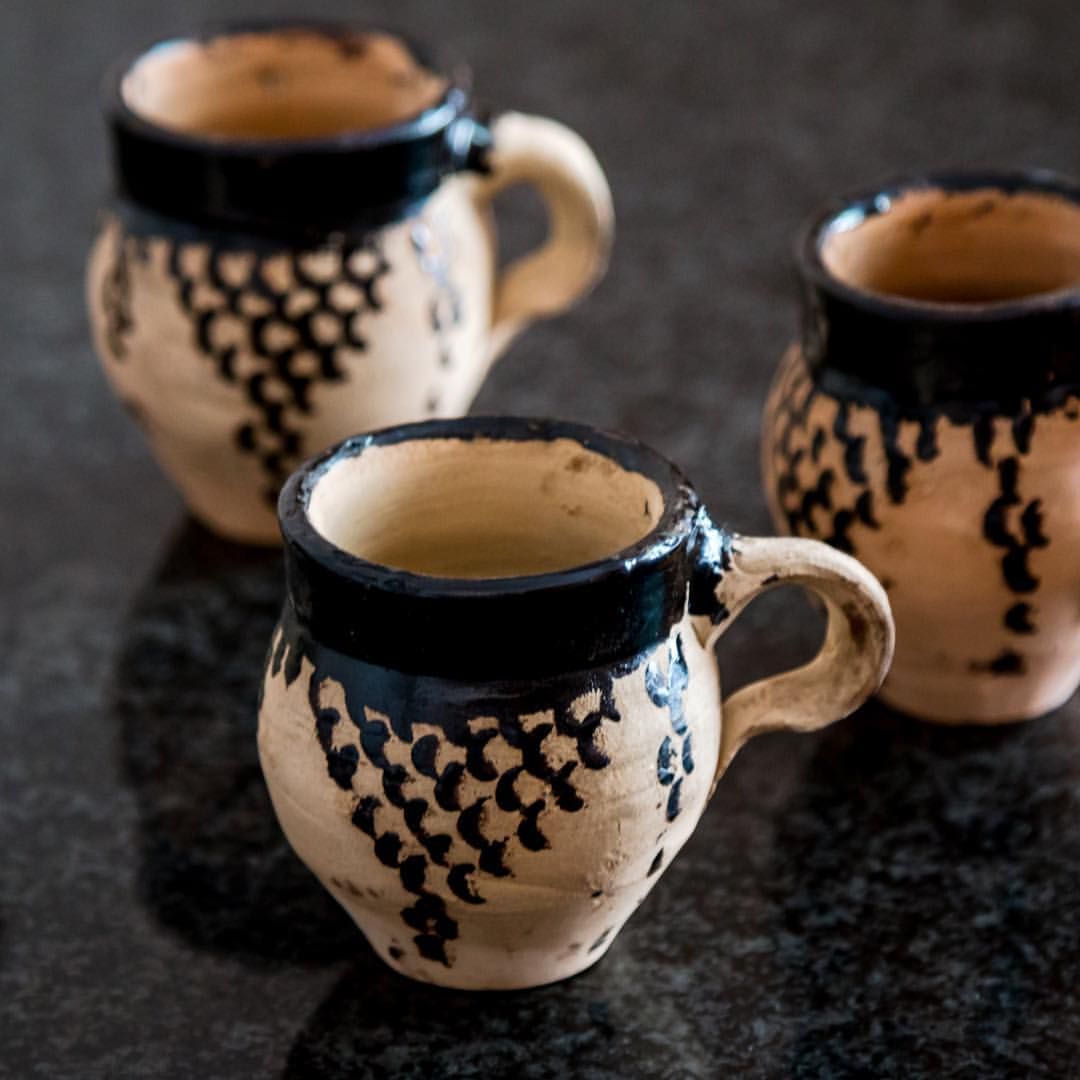 Chafisart's tweet photo. Water joined the collection,he has a little crown because it's an SS+ drink plus it's in a Moroccan clay cup!

#cat #art #nft #c4d #illustration #3d https://t.co/mdbbOZHzRC