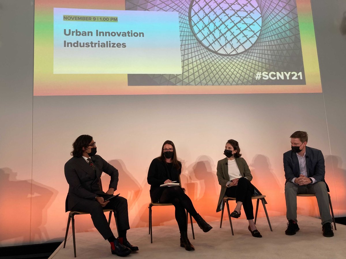 TAPP_Project's tweet photo. "Don't become an investor, just build, build, build."
-@LizSisson, a recovering investor herself, with some clear cut advice for young people in attendance at @SmartCitiesNY who might be thinking about next steps in #urbantech and #climatetech
#UrbanTechSummit #SCNY21 https://t.co/TfQqHhcQv4