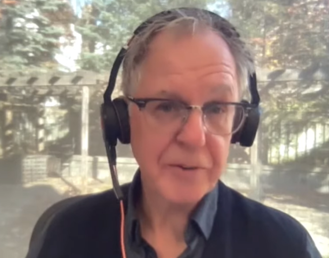 Seniros's tweet photo. "Teachers, you are the ones who make things happen at schools!"  @HargreavesBC #AEAmotivació #AprendrealEscolaqueAprèn https://t.co/4IuB8Ww1zb