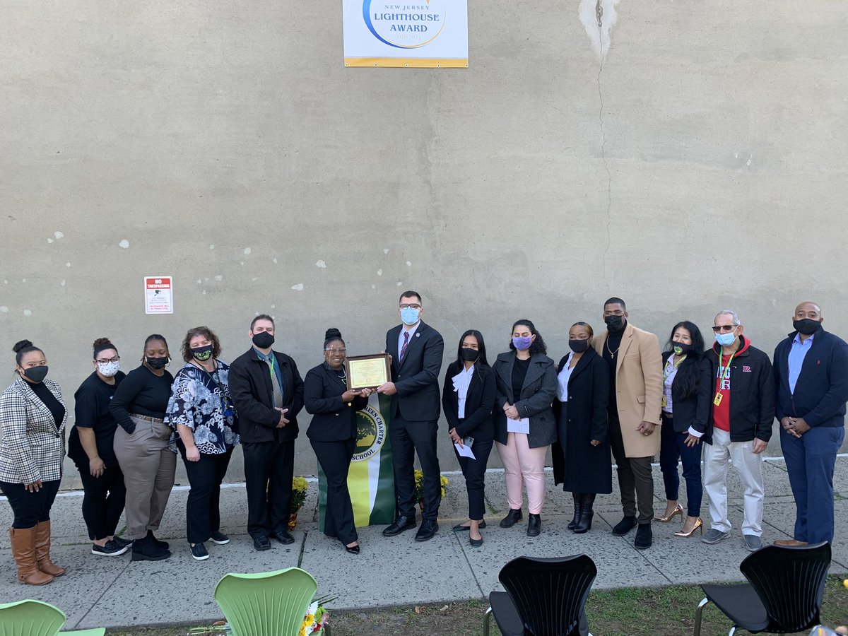 NewJerseyDOE's tweet photo. Today’s recognition ceremony at @ObamaGreenHigh was nothing short of amazing! Keep up the fantastic work! We are so proud of all you have accomplished⭐️ #LightTheWayNJ https://t.co/Jd1edgkIgB