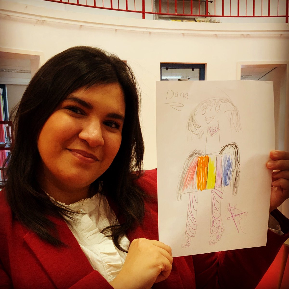 SuchFunDB's tweet photo. Such a wonderful day teaching group 1/2 and co-teaching at one of our new schools with two of our Such Fun students. I don’t know who where more excited, our 4 and 5-year-olds or us! @atoscholenkring #mintessorischool #merlijn https://t.co/XhRW76xJqb