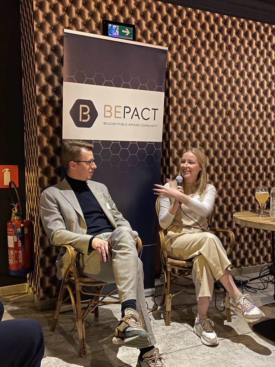 Heel verfrissende @bepact ontmoeting met jonge en gedreven parlementsleden ⁦<a href="/HannesAnaf/">Hannes Anaf</a>⁩ en ⁦<a href="/MelissaDepr/">Melissa Depraetere</a>⁩ van ⁦<a href="/vooruit_nu/">Vooruit</a>⁩ ⁦