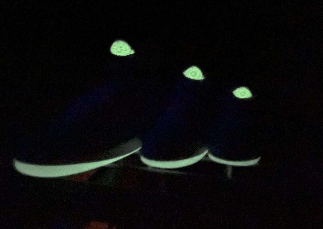 Modern Notoriety tweet media