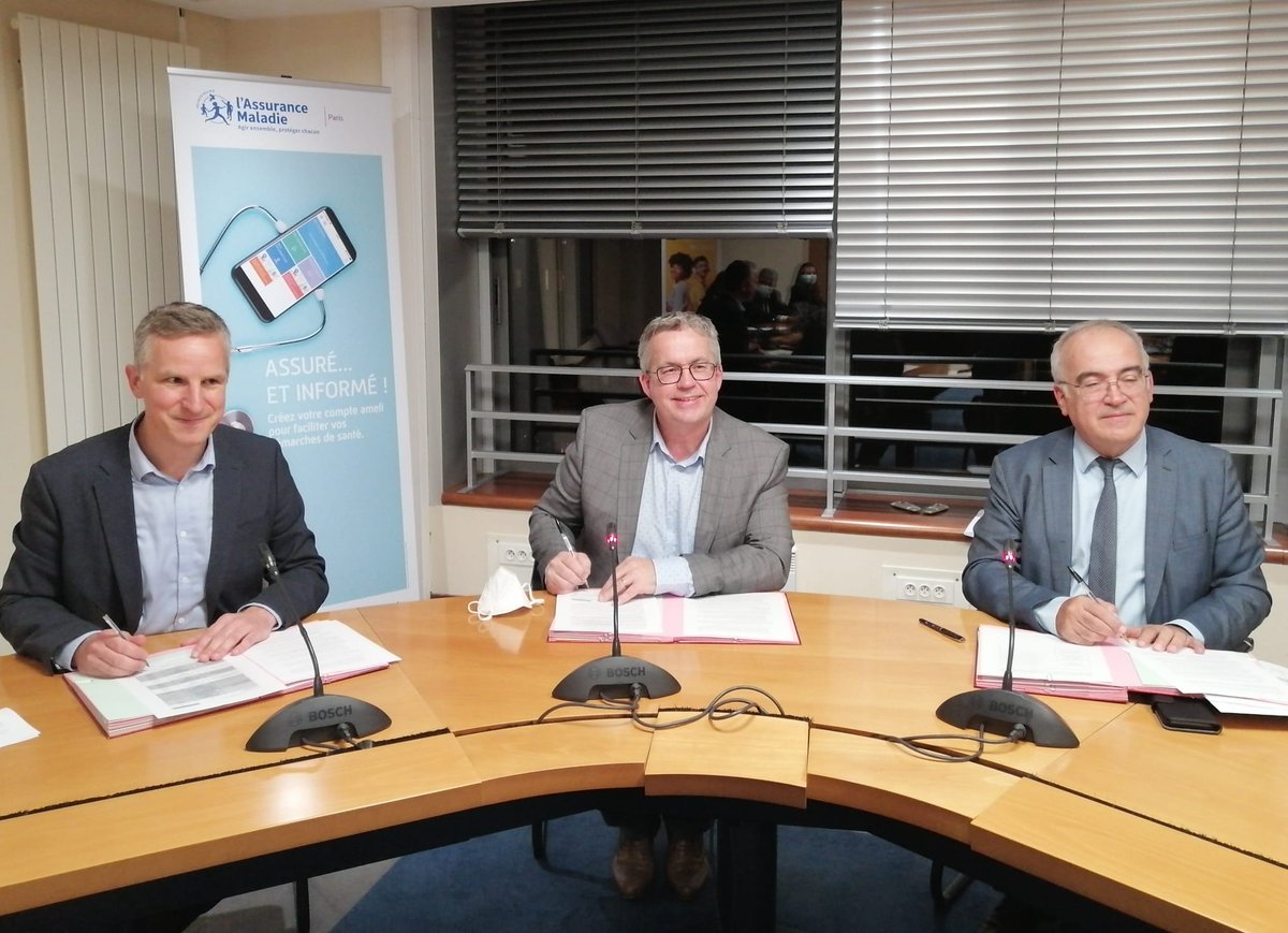 bodin_tanguy's tweet photo. Signature #CPTS Paris 12 présidée par le Dr JL Thomas avec l'Assurance Maladie de Paris, le Service Médical et #ARS_IDF
➡ Equipe de médecins, infirmières, MK dentistes...👍👍👍
➡ Engagée en 2021 pour la #VaccinationCovid, l'accueil des Afghans
À venir des projets Sport Santé https://t.co/l0fi2OPoCO