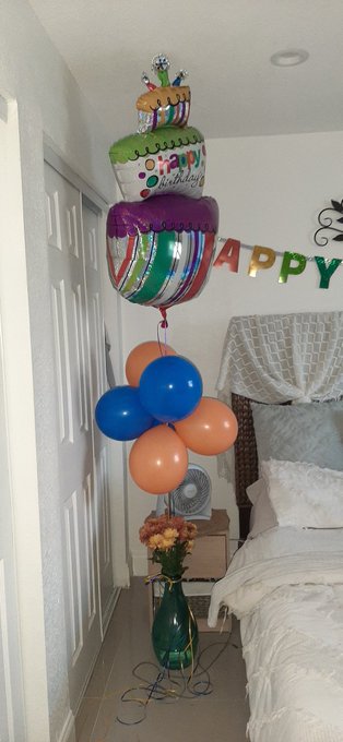 I came home to find this special surprise from a handsome blonde haired, blue eyed boy😉🤗🥰#momlife https://t<a href="/tag/momlife"class="tags"><span>#momlife</span></a>