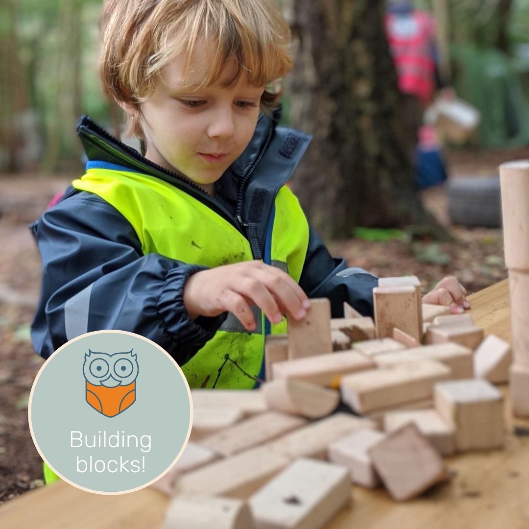 Outdoor_Owls's tweet photo. Creating playful worlds in the great outdoors! 🌳💚🌲Small world play is excellent for developing imagination and social skills 🦉💭🍂🍁 https://t.co/dm0HEwSo9s