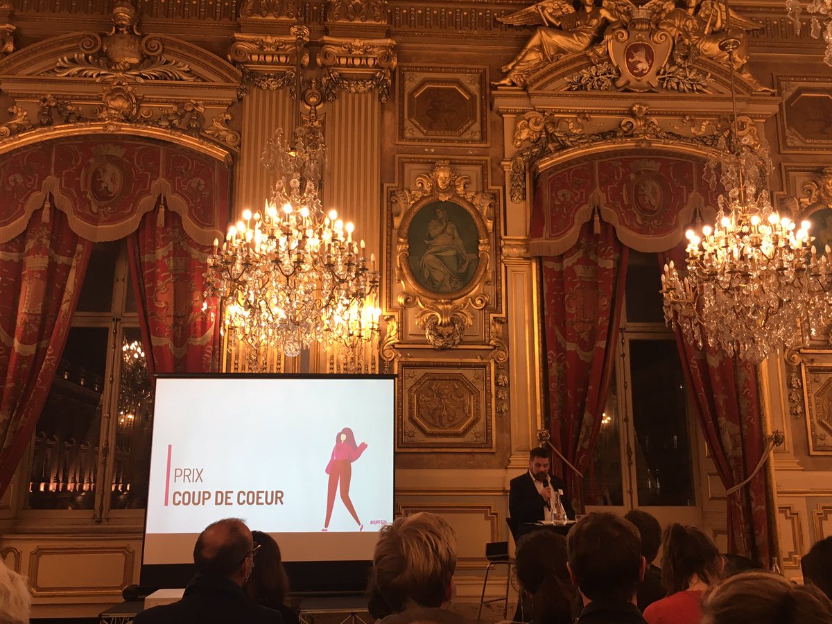 MarieLeclercB's tweet photo. #GPF2021 prix "Coup de cœur du public" remis à la SCIC #Hacoopa par @Caisse_Epargne : un projet d’habitat cooperatif, solidaire, intergenerationnel rendu possible aussi par un écosystème de financeurs de projets #ESS et à impact : @BanqueDesTerr, @franceactive, @CaissEpargneBPL https://t.co/QIA6Qv87t7