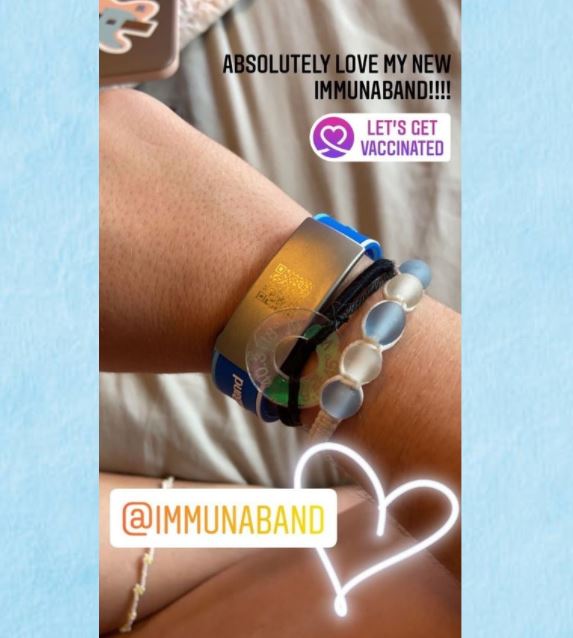 ImmunaBand's tweet photo. We love seeing all the ways you style your #ImmunaBand https://t.co/VsyMNjMjup