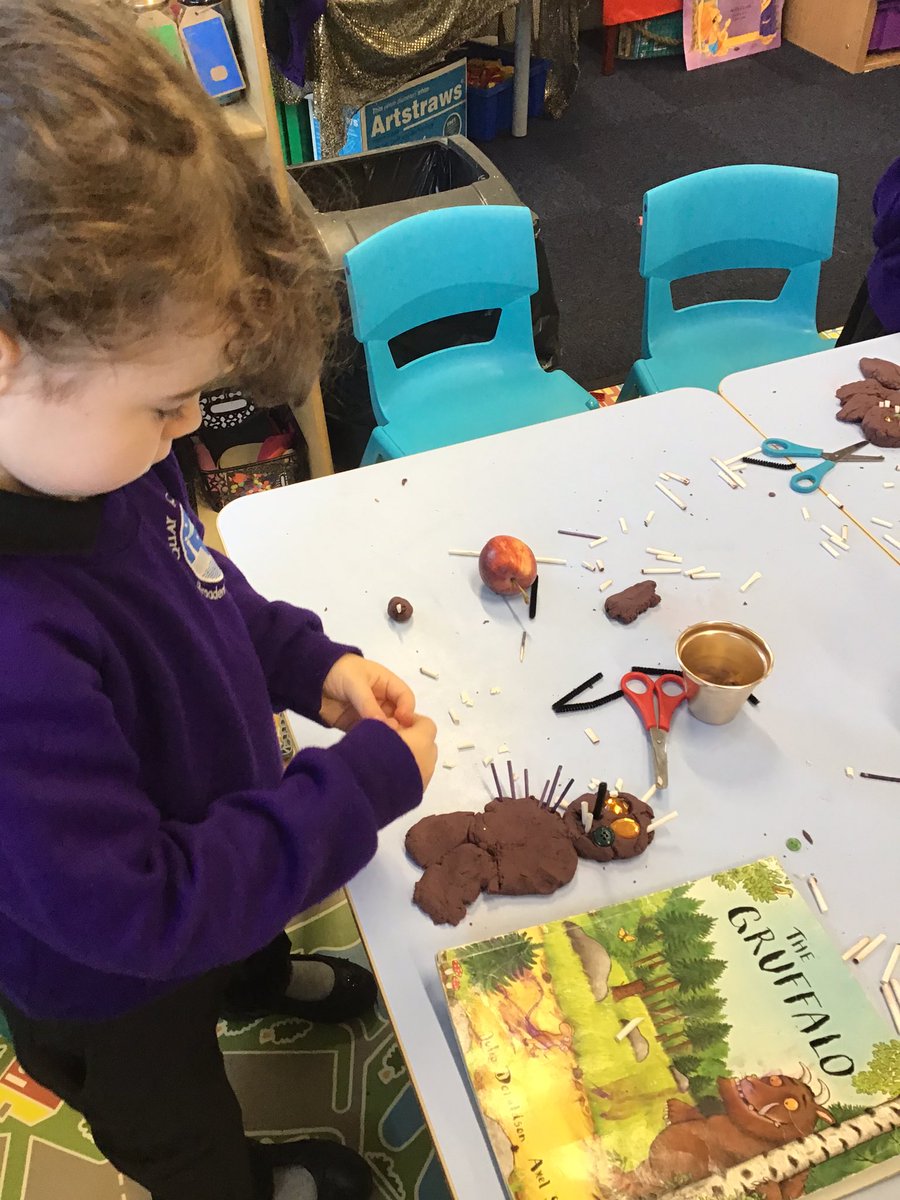 QuayAcademy's tweet photo. We have been looking very closely at the Gruffaloโs features and representing them with these play dough creations. We sang our song to help us remember.
#hiseyesareorange #histongueisblack #creativemasterpieces
@EYFSDRET1 @QuayPrincipal https://t.co/HLUFpoIT1l
