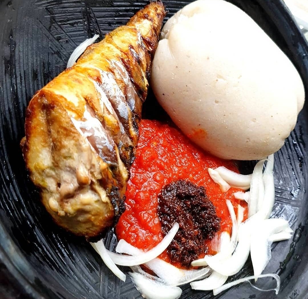 HONOURABLECELE1's tweet photo. #SHIBARMY  what's are you having this afternoon?  I'm going the African way. You are invited 😊 https://t.co/0XM3ftk06v