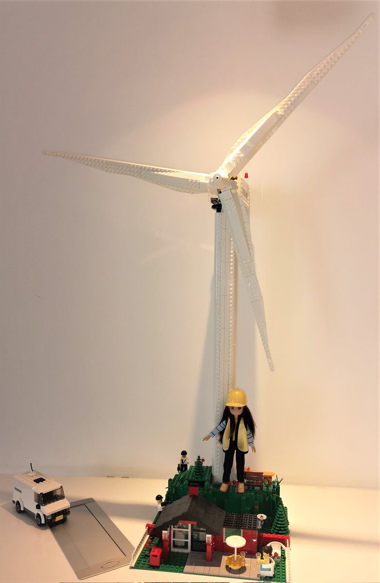 LorryBonnets's tweet photo. It's Tomorrow's Engineers week & #gender day at #COP26 & the #WESLottieTour is on again! Remembering her visit to @ORECatapult to learn about offshore renewable energy & Skippering the @Blyth_Tall_Ship ⛵
#WomenInSTEM #TEWeek21 @WESECB1919 #LottieTour #EngineerOnAMission https://t.co/RpL5ufPDuU