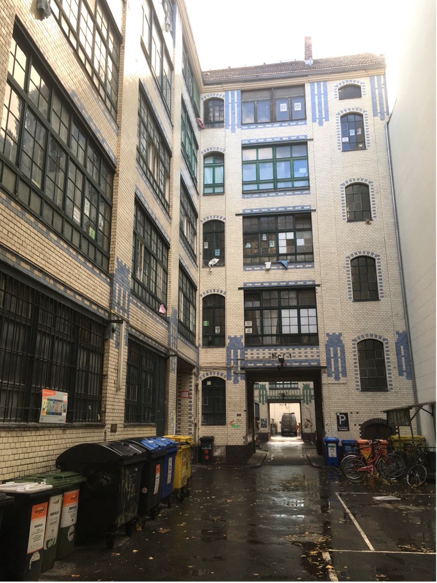 GEOFINresearch's tweet photo. Zsuzsanna Pósfai, from the @GEOFINresearch team in 
@TCD_Geography, recently attended the Degentrify.Europe seminar in Berlin. Zsuzsanna's related blog entry is available to read in full at: https://t.co/gsiFeKkwQo
#GEOFIN #housing #financialisation https://t.co/hedEGYTCgL