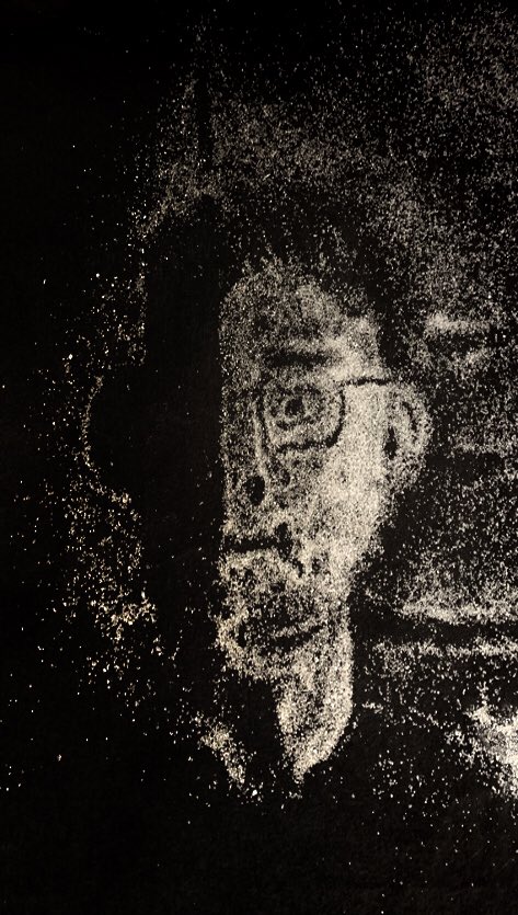 botts_jeremy's tweet photo. A few more sugar portraits. #artatwheaton #drawing @WheatonCollege #sugardrawing #artsurvey #valuestudy #artfoundation #vikmuniz #atmosphericperspective https://t.co/n8SVGfxsXH