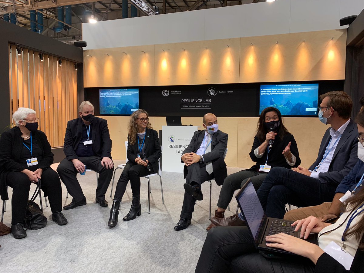 ResilienceFron1's tweet image. A successful day at Resilience Lab, where we presented Pathway 6: Applying a holistic, ecosystem-centered approach to optimise future health and wellbeing.

We discussed community, inclusivity and co-benefits through a series of interactive sessions.

#cop26 #resiliencelab
