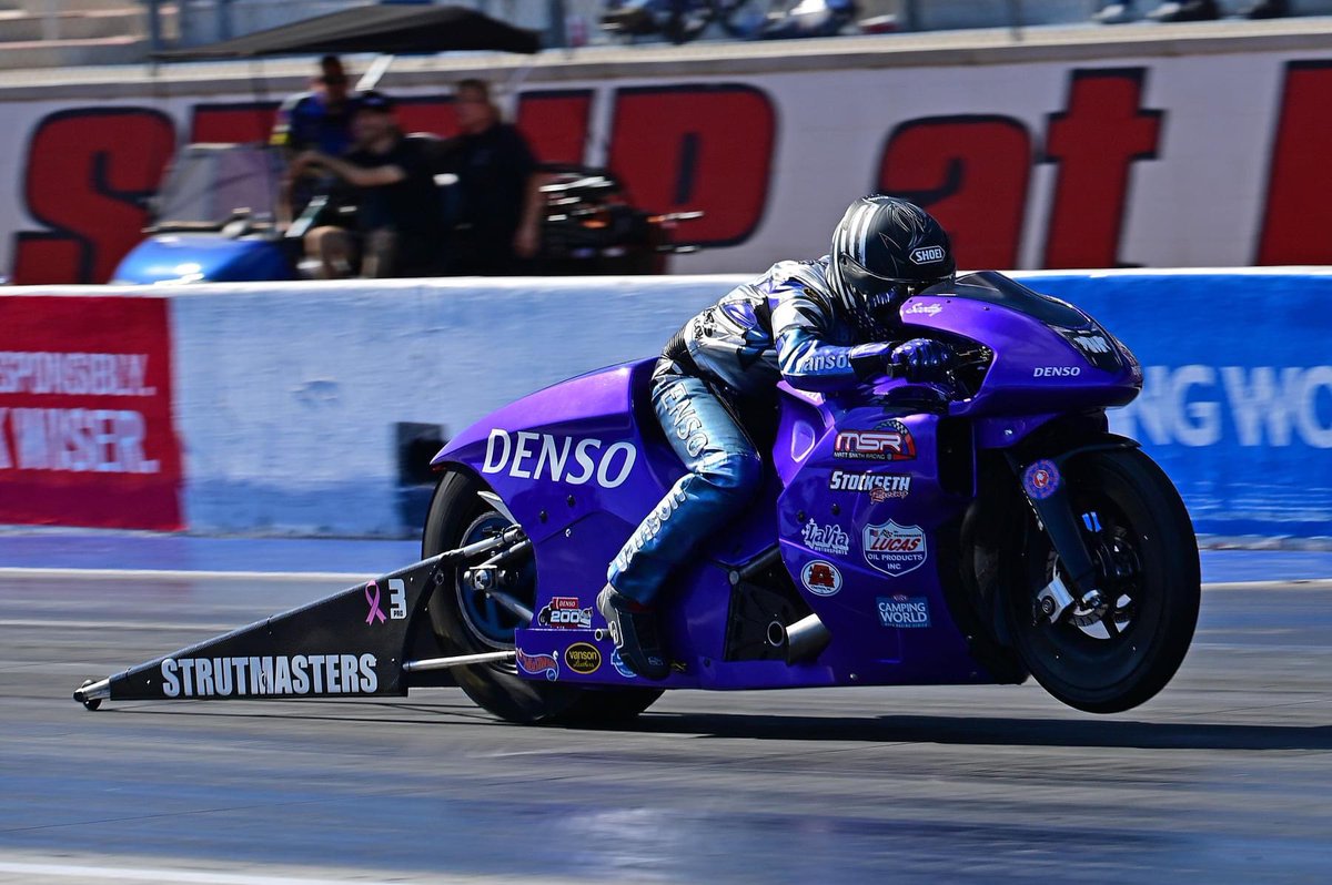 16 round wins. 
3 No. 1 qualifiers. 
1 win in Atlanta. 

What a season it’s been for our <a href="/DENSOAutoParts/">DENSO Auto Parts</a> / <a href="/strutmasters/">Strutmasters.com</a> / <a href="/MattSmithRacing/">Matt Smith</a> team and we still got one more race to end the season with a bang! 

#NHRA #NHRAFinals #NHRApsm