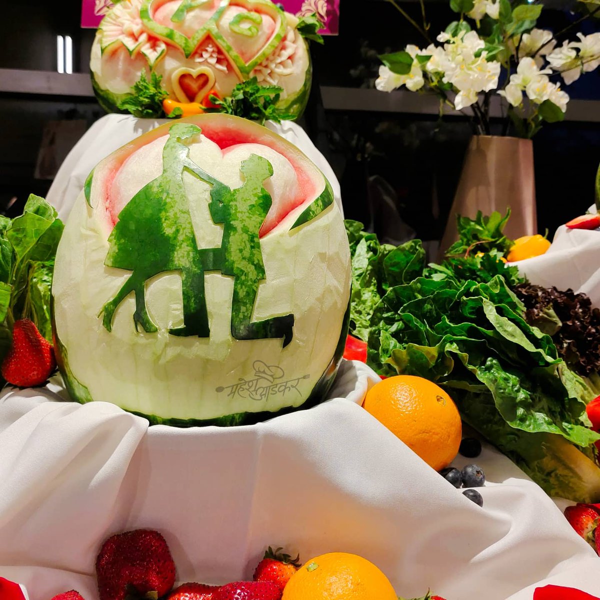 maheshadkar's tweet photo. #Watermelon #fruicarving #knifeskills #chef #hardwork https://t.co/b3kS4s1liH