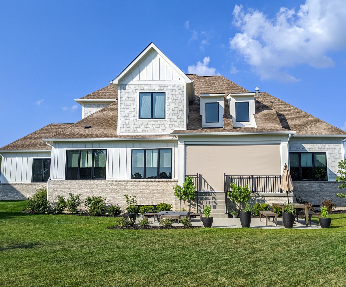 havenmediallc's tweet image. Falling leaves and falling temperatures do not have to mean the end of porch season. Extend porch season with outdoor shades from @DraperyStreet.

Continue reading ➡ bit.ly/3nVNMcK