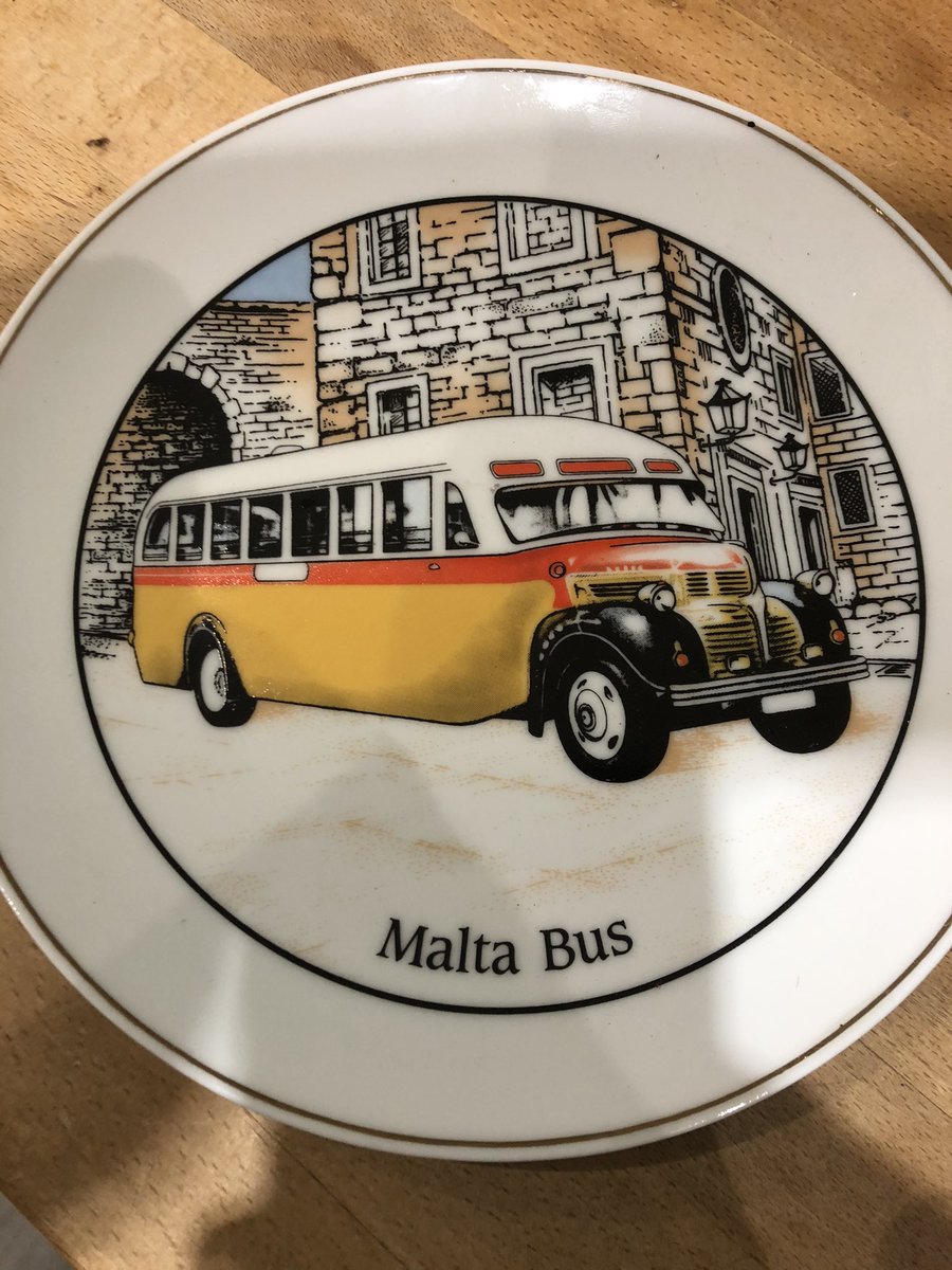 AndySmith1's tweet photo. @JohnnyVegasReal Hi Johnny. I spotted this in a local charity shop in the freebie box, and immediately I thought of you and your Patricia so picked it up. You want me to send it to you? Drop me a PM mate. Andy https://t.co/nxedL9Lxfx