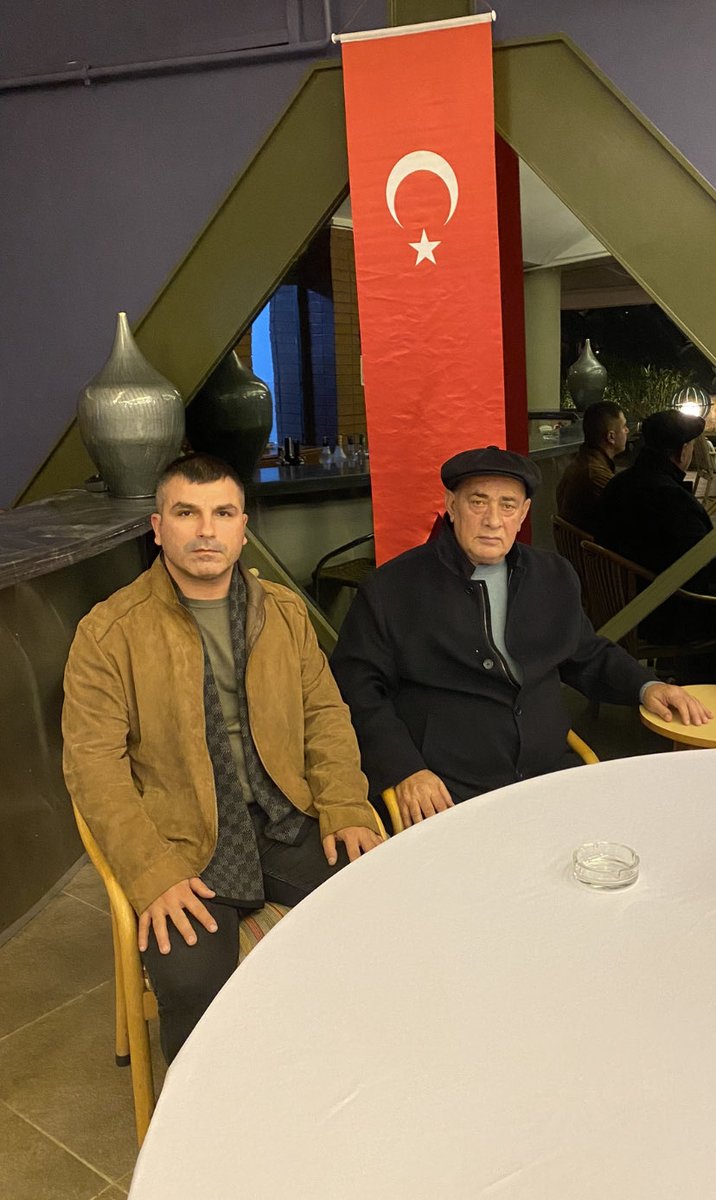 BORATOPRAK_01's tweet photo. NE MUTLU TÜRKÜM DİYENE. https://t.co/JAiqSDMe87