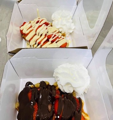 MXVbeerfest's tweet photo. Latest food vendor announcement! If you have sweet tooth or need something to pair with one of our stouts, or maybe even the banana milkshake IPA, then head upstairs at the festival to The Cocoa Bar based in Plymouth and selling sweet waffles and donuts https://t.co/d7RuBPvO18