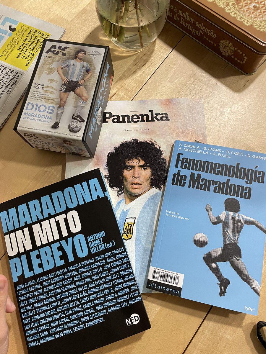 Toni_Padilla's tweet photo. ✅ Modo primer aniversario de la muerte de Maradona: ACTIVADO. https://t.co/QrjUFhDpI0
