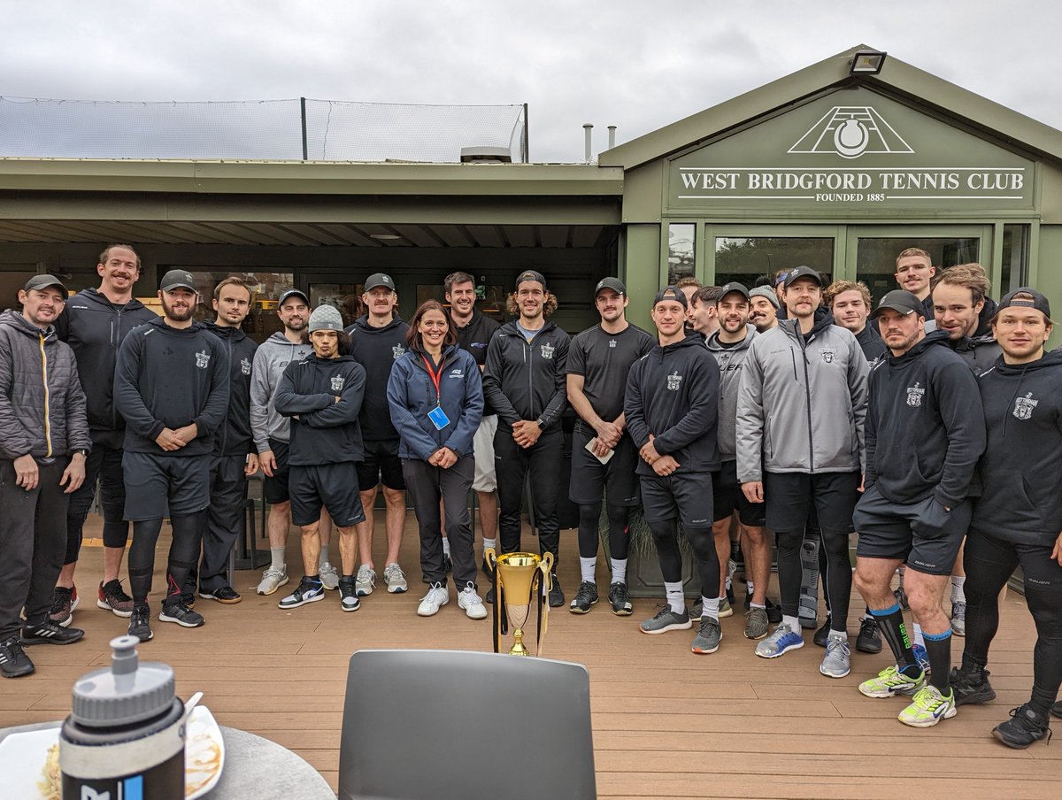 swapping the rink for the court. 🎾

👉 bit.ly/3n1Z7c9