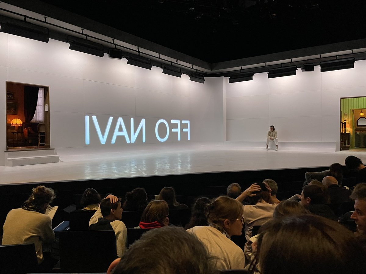 ArnaudMeunier10's tweet photo. En place pour #IvanOFF d’après Tchkhov, mise en scène @GalinStoev @theatrelacite Un spectacle à voir @MC2Grenoble au printemps https://t.co/5GCNvsNAkp