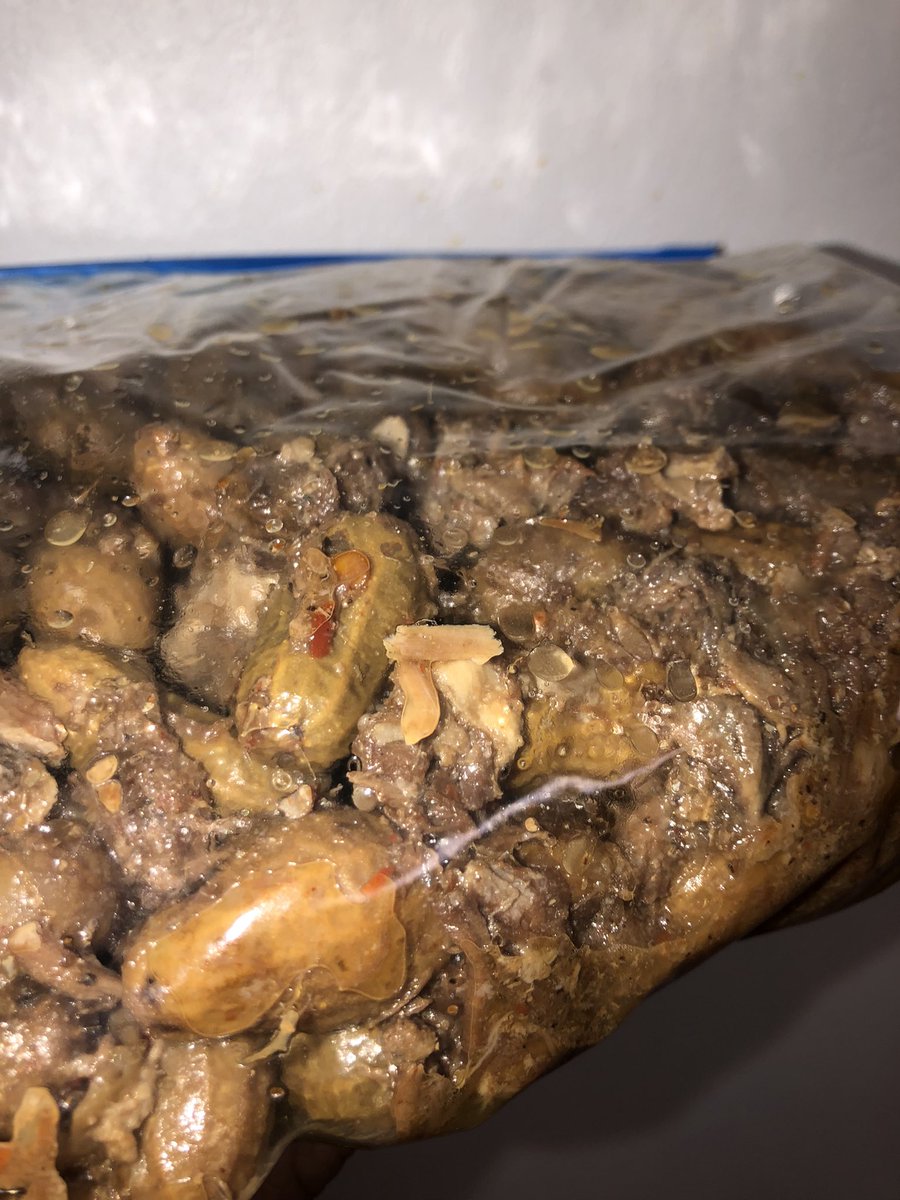 _niyamo's tweet photo. I’m selling boiled peanuts cooked in Turkey neckbones! 
All week in Columbia yall hit me up! 
$8 (+$3 if I gotta bring it to ya!) lol
cashapp: $niyakenny https://t.co/HQxg4upUZT