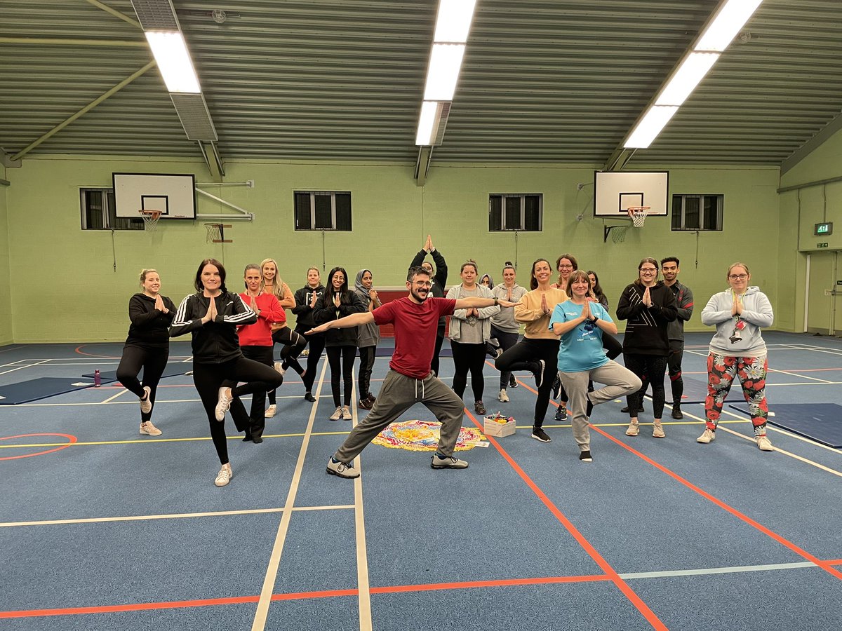 Fosse_TMET's tweet photo. The teachers at Fosse Mead are feeling super confident to deliver yoga, mindfulness and meditation into their classrooms. #warriorpose #Meditation #yoga #minimeyoga https://t.co/9ph4RpduV2