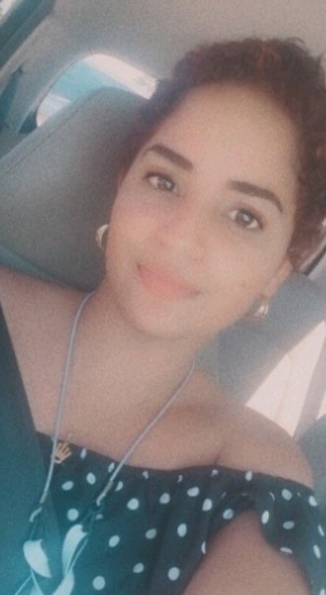 Sheylagara's tweet image. Me recorté ✨