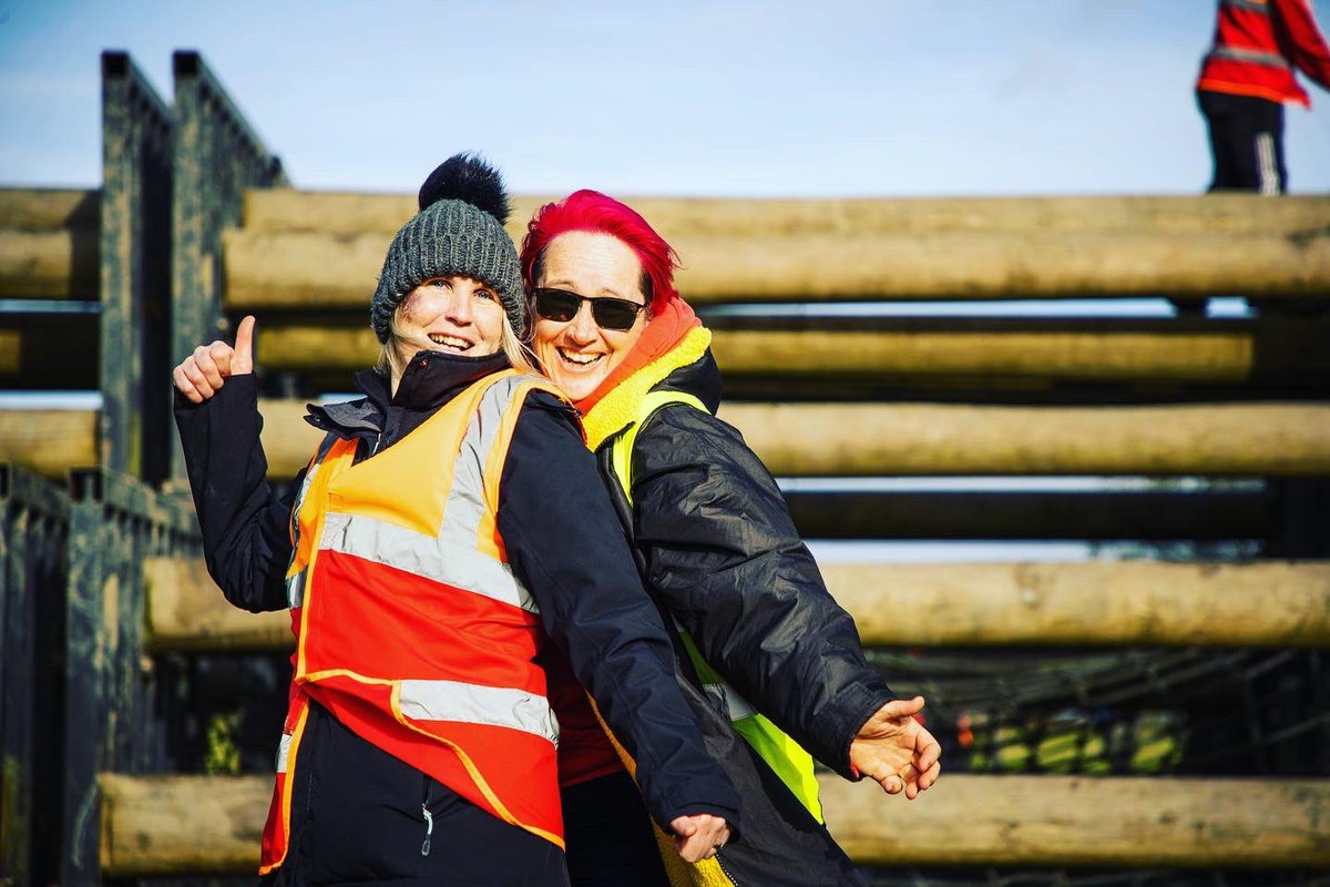 thewolfrun's tweet image. A BIG thank you to all the amazing marshals, medics, event village &amp;amp; warm up crew involved in the Winter Wolf. These events couldn’t happen without your support and enthusiasm. 🙌 #wolfrunfamily #wolfrun #winterwolf