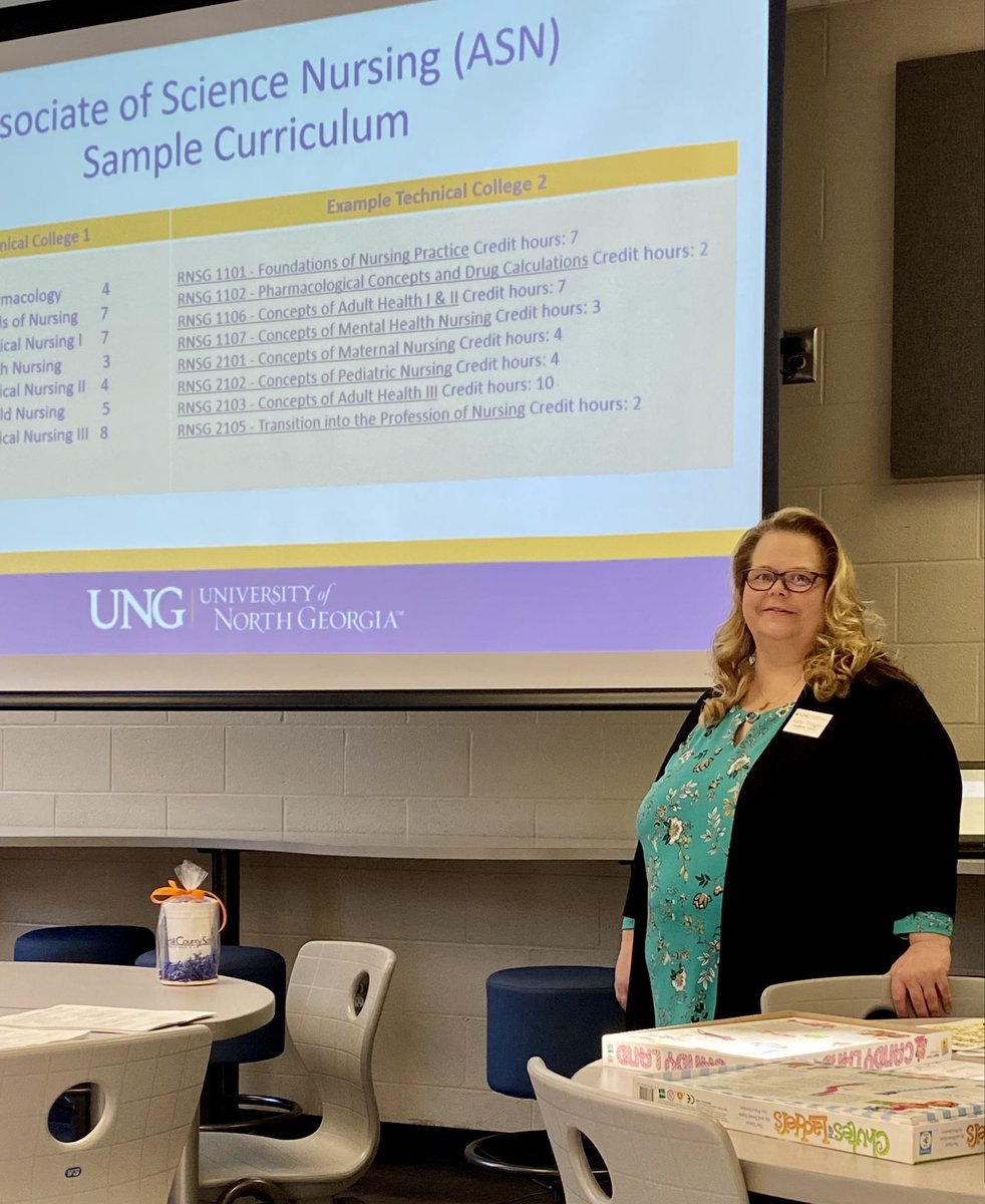 IvesterEarlyCollegeHallCo tweet media