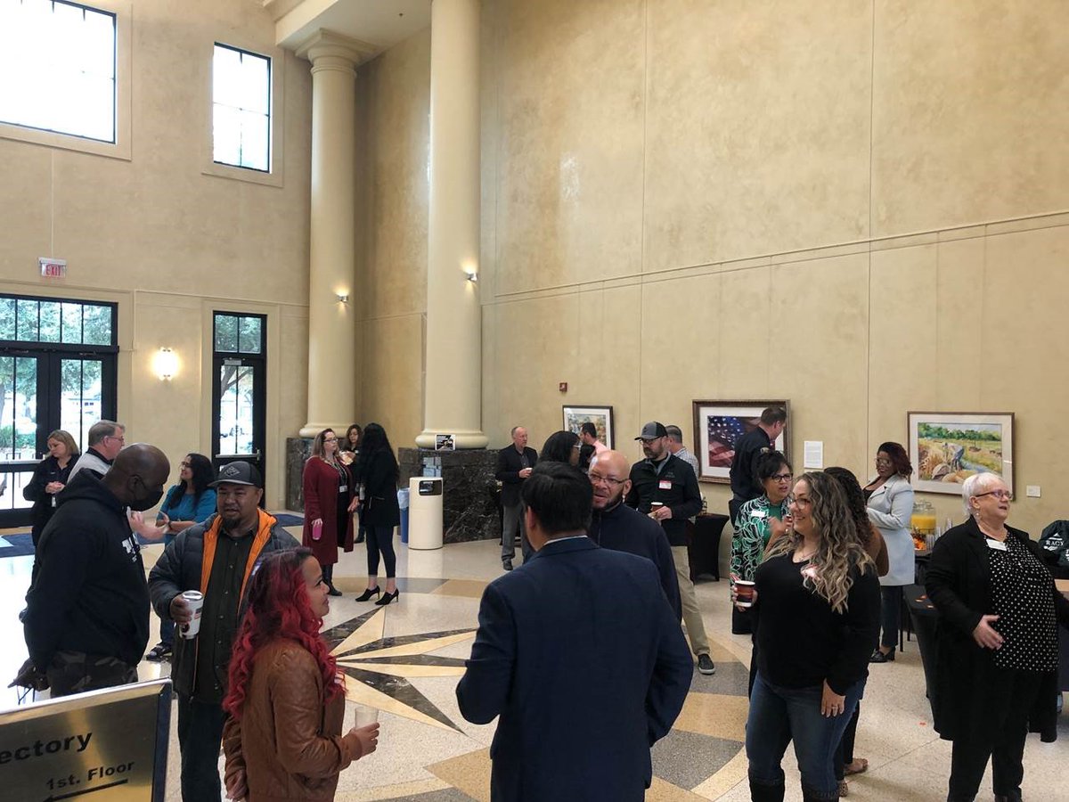 cityoftracy's tweet photo. We hosted a Networking Mixer with the @TracyChamber223 this morning &amp; it was a pleasure to connect with our business and community leaders again in person! ICYMI, we'd still love to connect with you: https://t.co/yl2UBTWd50.  

#ThinkInsideTheTriangle #SupportTracy https://t.co/kPkv1EnkIJ