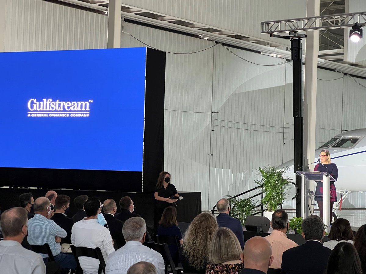 Gulfstream announces big plans for Phoenix Mesa Gateway Airport.  Thanks to <a href="/dougducey/">Doug Ducey</a> <a href="/kyrstensinema/">Kyrsten Sinema</a>  <a href="/gregstantonaz/">Greg Stanton</a> and <a href="/MayorGiles/">Giles Mayor</a> for your support.  <a href="/gatewayairport/">Gateway Airport</a> #gulfstream
