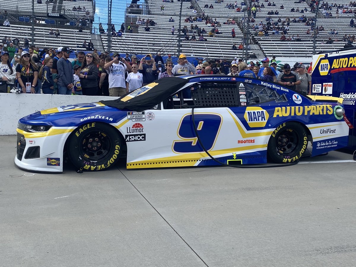 Thomas97074459's tweet photo. @chaseelliott https://t.co/CX97GghDdx
