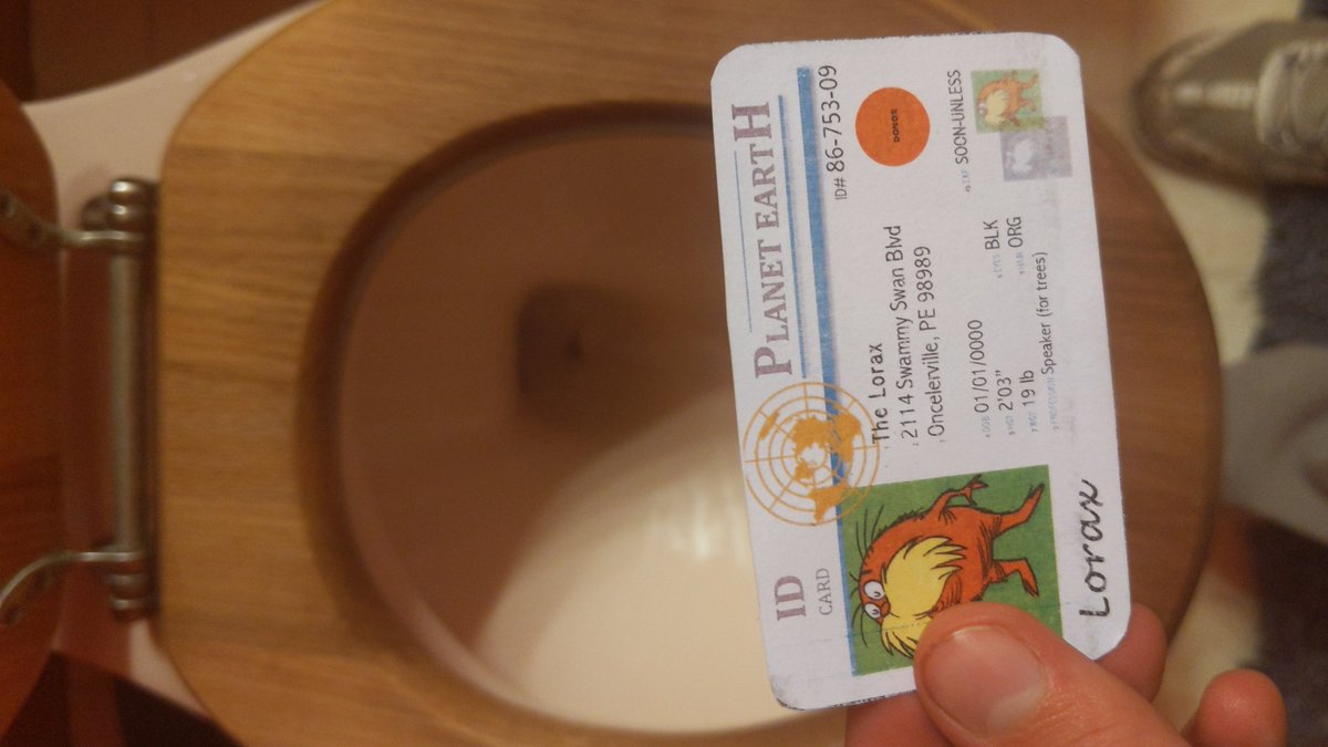GreavesNicolas's tweet photo. Where poop go?
Well, Franklin has a separate sewage system, where rainwater is separate from sewage. The sewage goes to the MKE sewage system, and the rainwater is dumped in nearby rivers and streams. Yet, if much rains occurs, sewage also gets dumped.
#apeswater @franklinlorax https://t.co/Xo84HOZzCQ
