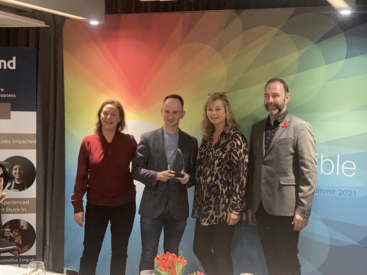 Darren Booth tweet media