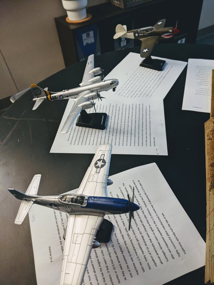 aschaefer253's tweet photo. The @EmporiaSpartans WW1 &amp; 2 students made some amazing Final Projects. We survived Trimester 1 too!! 
Shout to @JDABird for implementing such a great project in the first place. The students blew me away today with their creativity! #EmporiaProud https://t.co/3IsiLnuOea