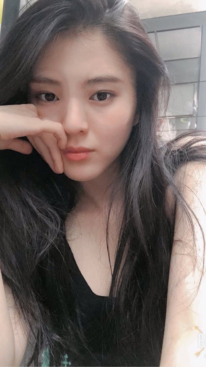 첫눈 기념 한분에게 원하시는 이모티콘 쏩니다!!!
#RT 추첨으로 한분 뽑고 소히 생일!!! 11월 18에 당발할게요♡