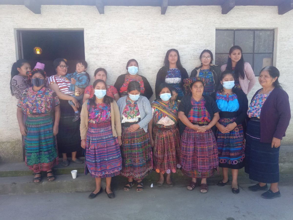 ecmiaorg's tweet image. Compañeras de comunidades y #pueblosindígenas de la #COMAM #Guatemala realizan actividades en el marco del Día Internacional de la Eliminación de la Violencia contra la Mujer, que se conmemora cada 25 de noviembre.
Sigamos construyendo juntas una sociedad libre de violencias💪🏻💜